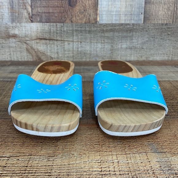 Hanna Andersson Blue Laser Cutout Slides Wood Sandals Womens 39 Slip On - Picture 2 of 16